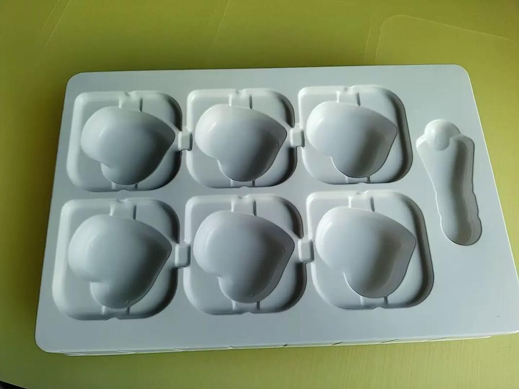 吸塑塑料制品的專業生產與模具設計制造